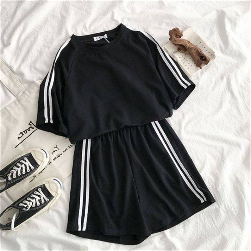 Due pezzi abbigliamento sporti - Running Gear Women recensione e prezzo